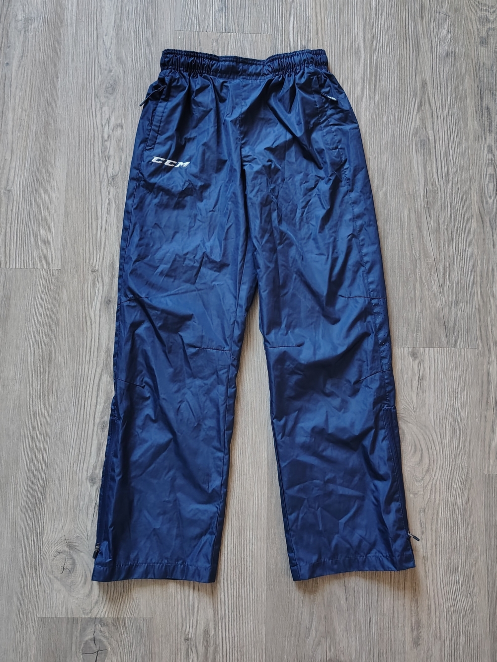 CCM Youth Large Navy Blue Athletic Warm Up Track Pants Ice Hockey Side Zip